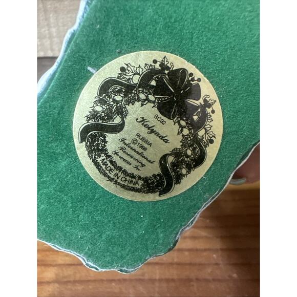 The International Santa Claus Collection RUSSIA "Kolyada" In Box - Picture 5 of 7